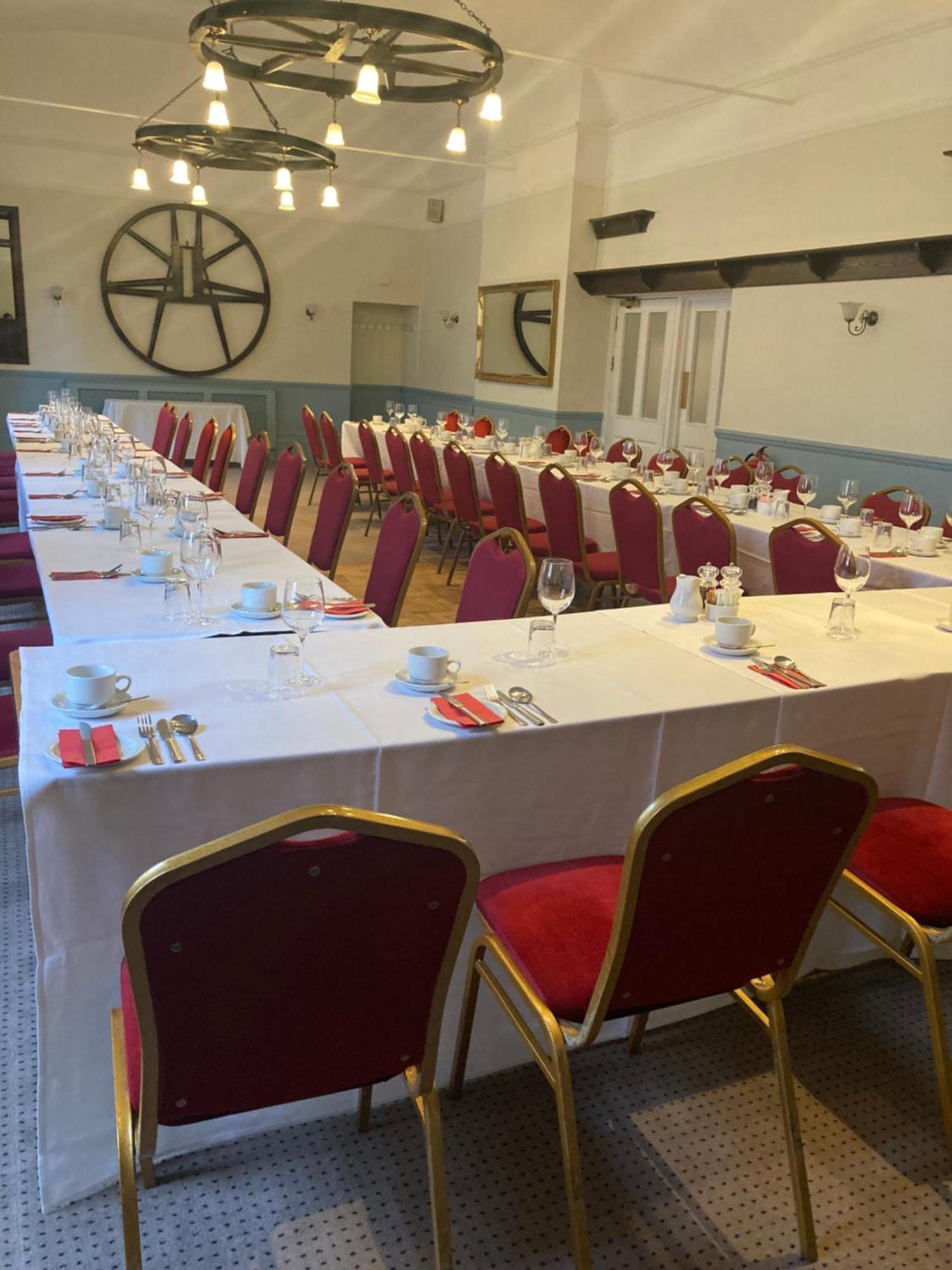 Saracens Head Hotel By Greene King Inns Towcester Esterno foto